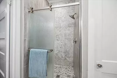 3215 Bernardo De Galvez Avenue, Galveston, TX 77550 - Photo 13