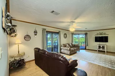 203 Whispering Pine, Burkeville, TX 75932 - Photo 27