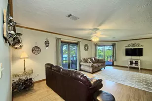 203 Whispering Pine, Burkeville, TX 75932 - Photo 27