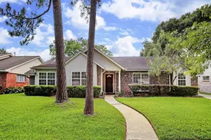 10306 Bob White Dr, Houston, TX 77096 - Photo 1