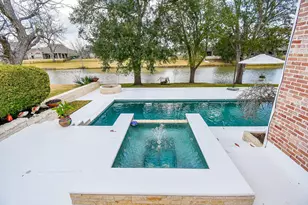 32426 Watersmeet St, Fulshear, TX 77441 - Photo 11