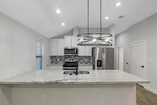 13018 Walden Rd, Montgomery, TX 77356 - Photo 3