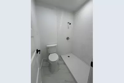 8523 Riverside Walk Lane, Houston, TX 77064 - Photo 11