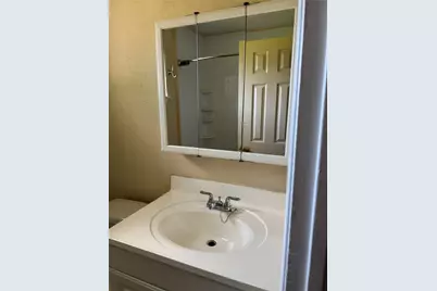 8426 Avington Road, La Porte, TX 77571 - Photo 11