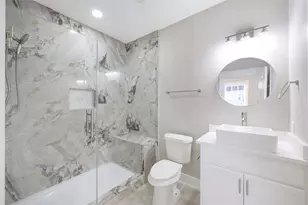 1802 Ursuline St, Galveston, TX 77550 - Photo 11