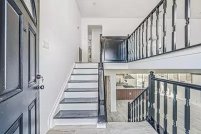 713 Sugar Hill Dr Park, La Porte, TX 77571 - Photo 3