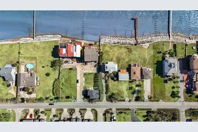 2102 Todville Road, Seabrook, TX 77586 - Photo 11