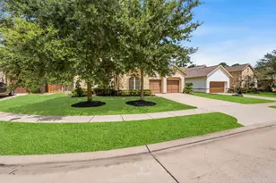 23011 Creek Park Dr, Spring, TX 77389 - Photo 3