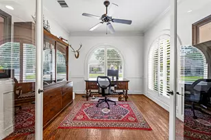 23011 Creek Park Dr, Spring, TX 77389 - Photo 17