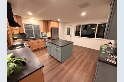 15826 Stonehaven Drive, Houston, TX 77059 - Photo 11