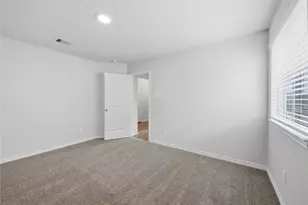 1010 Fannin St, Brenham, TX 77833 - Photo 15