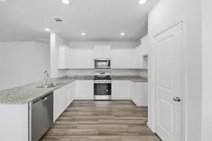 1010 Fannin St, Brenham, TX 77833 - Photo 15