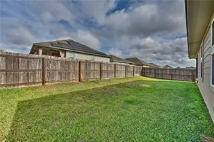 1010 Fannin St, Brenham, TX 77833 - Photo 7