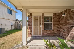 6015 Fergis Dr, Katy, TX 77449 - Photo 5