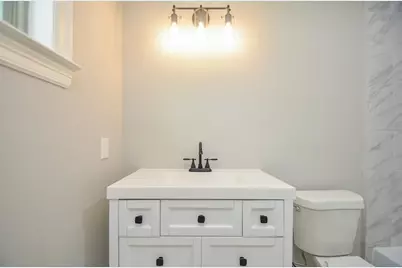 6114 Wedgefield Street, Houston, TX 77028 - Photo 9