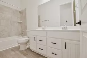 13207 Westmont Heights Ln, Houston, TX 77044 - Photo 29