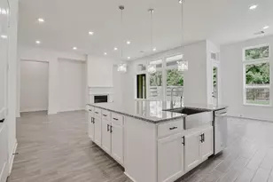 13207 Westmont Heights Ln, Houston, TX 77044 - Photo 15