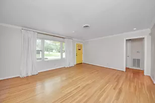 6403 Waltway Dr, Houston, TX 77008 - Photo 13