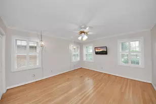 6403 Waltway Dr, Houston, TX 77008 - Photo 25