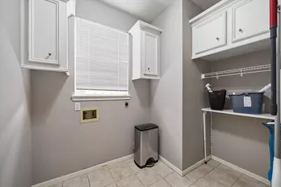 7915 Huddersfield Court, Spring, TX 77379 - Photo 15