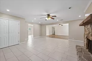 15443 San Jacinto St, Hamshire, TX 77622 - Photo 11
