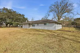 15443 San Jacinto St, Hamshire, TX 77622 - Photo 3
