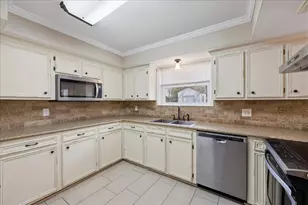 15443 San Jacinto St, Hamshire, TX 77622 - Photo 19