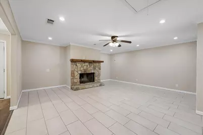 15443 San Jacinto Street, Hamshire, TX 77622 - Photo 9