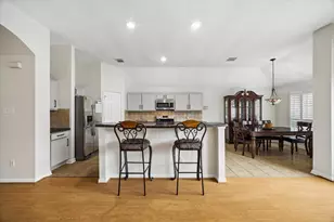 1264 Deerbrook Dr, Sugar Land, TX 77479 - Photo 13