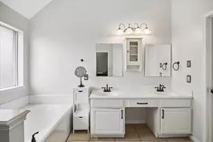 1264 Deerbrook Dr, Sugar Land, TX 77479 - Photo 21