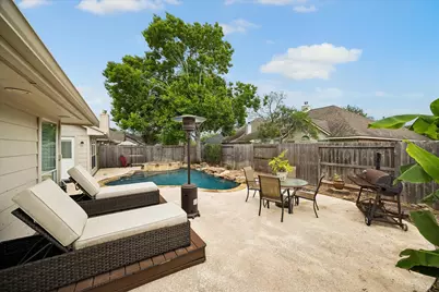 1264 Deerbrook Drive, Sugar Land, TX 77479 - Photo 27