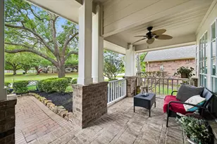 1264 Deerbrook Dr, Sugar Land, TX 77479 - Photo 5