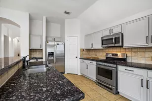 1264 Deerbrook Dr, Sugar Land, TX 77479 - Photo 15