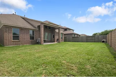 2409 Lake Mist Drive, Texas City, TX 77568 - Photo 37