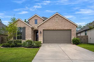 17127 Crimson Crest Dr, Conroe, TX 77302 - Photo 1