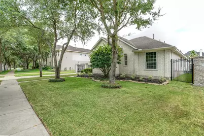 5818 Pebble Bank Lane, Houston, TX 77041 - Photo 47