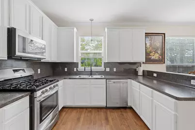 236 Doncaster Street, Conroe, TX 77303 - Photo 13