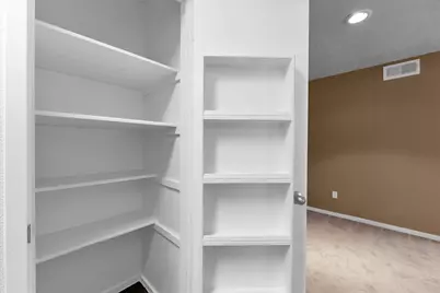 1100 Augusta Drive #64, Houston, TX 77057 - Photo 11