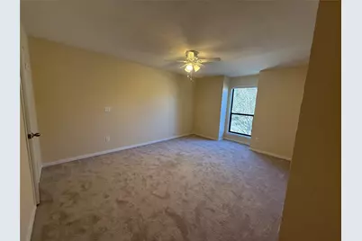 1100 Augusta Drive #64, Houston, TX 77057 - Photo 23