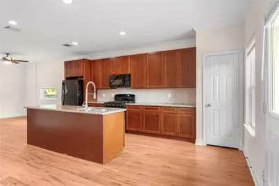 2407 Ferguson Way Rd Road #1, Houston, TX 77088 - Photo 5