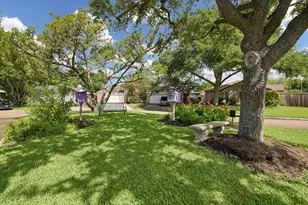 12827 Sandri Ln, Houston, TX 77077 - Photo 27