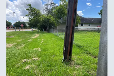 1871 Aspen Lane, Seabrook, TX 77586 - Photo 11