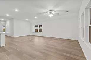 839 Timber Hts Dr, Dayton, TX 77535 - Photo 17