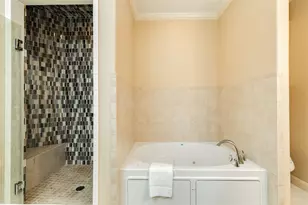 1418 Ave M 1/2, Galveston, TX 77550 - Photo 29