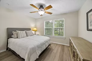 10765 Champion Forest Rd, Conroe, TX 77303 - Photo 23