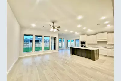9411 Trestle Creek Court, Missouri City, TX 77459 - Photo 3