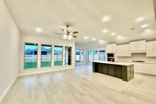 9411 Trestle Creek Ct, Missouri City, TX 77459 - Photo 3