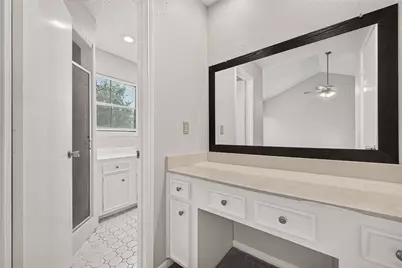 7700 Creekbend Drive #49, Houston, TX 77071 - Photo 17