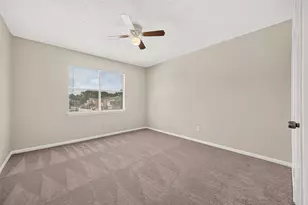 7700 Creekbend Dr, Houston, TX 77071 - Photo 25