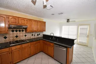 9007 Woodleigh Dr, Houston, TX 77083 - Photo 3